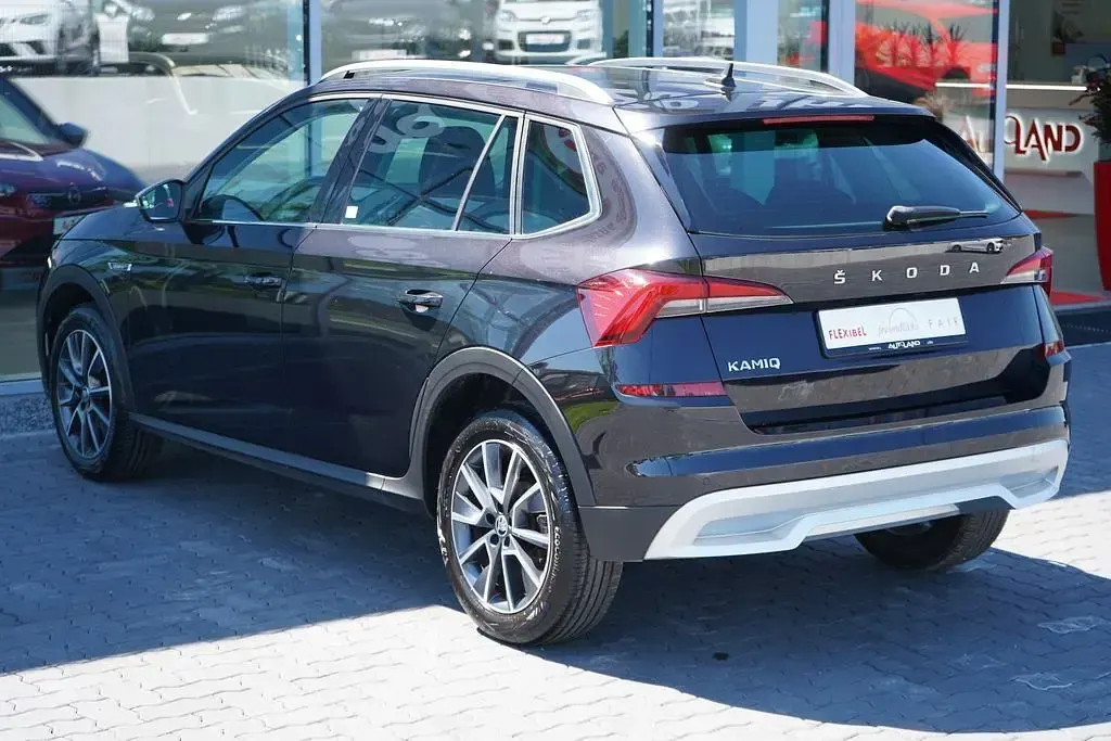 Gebraucht Skoda Kamiq 115 PS (84 kW) 2023 Schwarz SUV