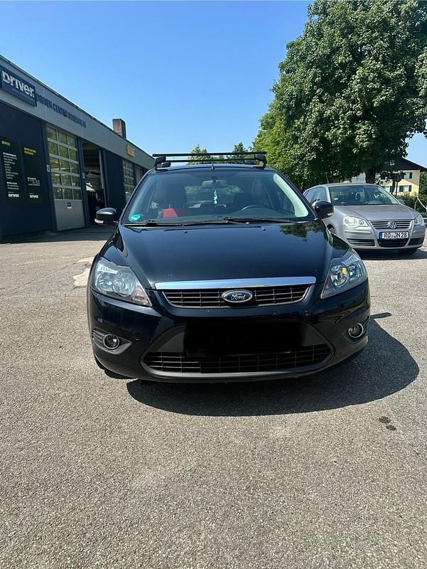 Schwarz Gebraucht 2008 Ford Focus Limousine | 850 € (Superpreis) - Bild 1/4