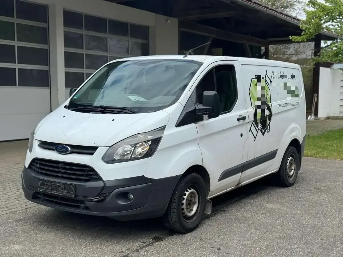 Gebraucht Ford Transit Custom 155 PS (114 kW) 2016 Weiß Van