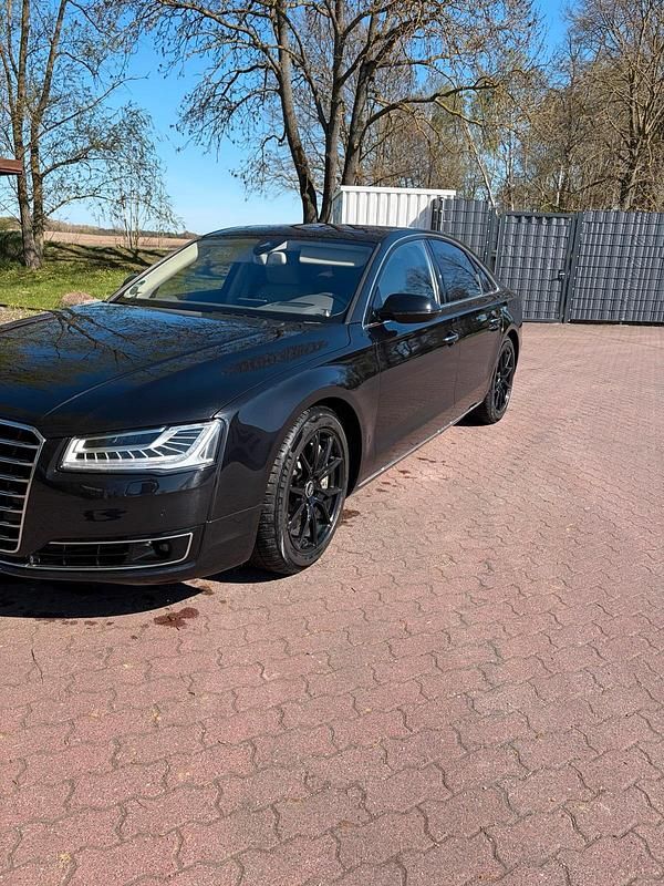 Usata Audi A8 385 CV (283 kW) 2014 Nero Berlina