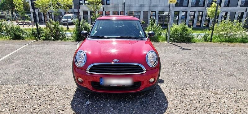 Rot Gebraucht 2011 Mini Cooper Kleinwagen | 3.300 € (Superpreis) - Bild 1/4