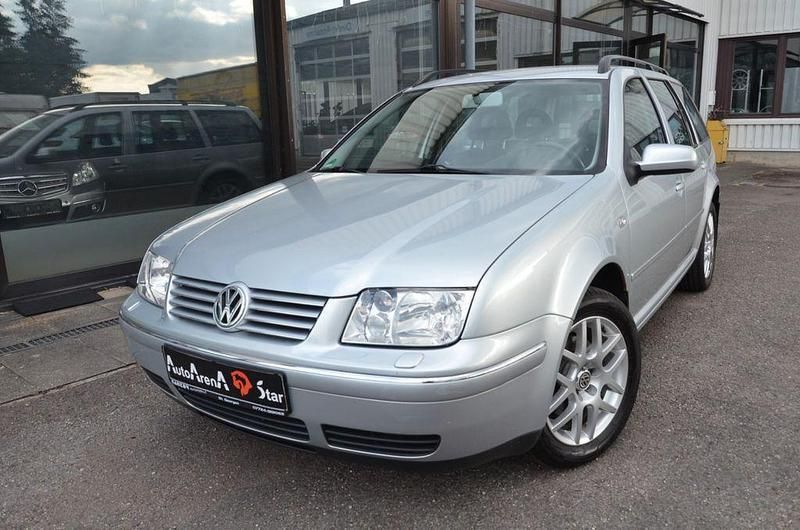 Silber Gebraucht 2002 VW Bora Comfortline Limousine | 3.490 € (Teuer) - Bild 1/4