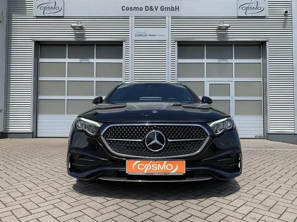 Gebraucht Mercedes E200 AMG line 227 PS (166 kW) 2023 Schwarz Kombi