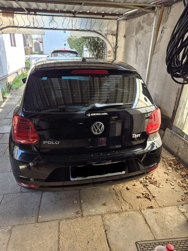 Gebraucht VW Polo 60 PS (44 kW) 2018 Schwarz Kleinwagen