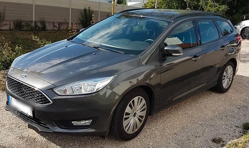 Gebraucht Ford Focus 120 PS (88 kW) 2015 Kombi