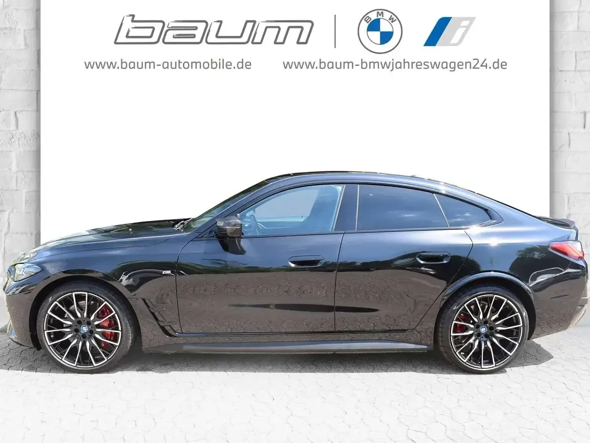 Gebraucht BMW i4 Performance 400 kW (544 PS) 2022 Saphirschwarz Limousine