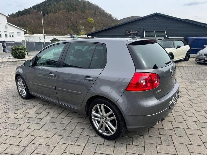 Gebraucht VW Golf V GT 140 PS (102 kW) 2007 Grau Limousine