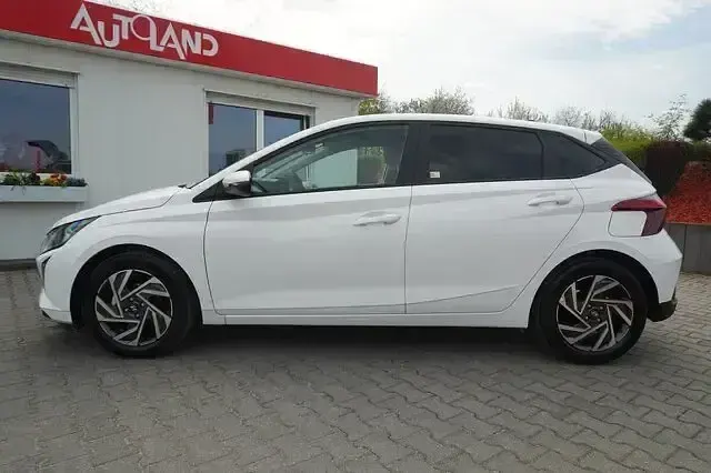 Neu Hyundai i20 Select 79 PS (58 kW) 2025 Othercolor Kleinwagen