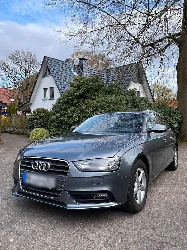 Gebraucht Audi A4 Ambiente 143 PS (105 kW) 2013 Kombi