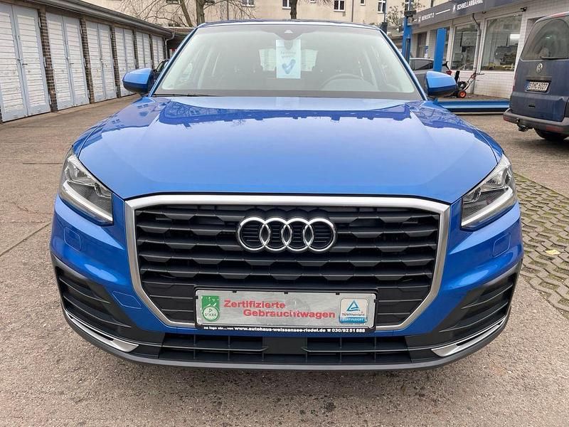 Gebraucht Audi Q2 Ambiente 116 PS (85 kW) 2018 Blau SUV