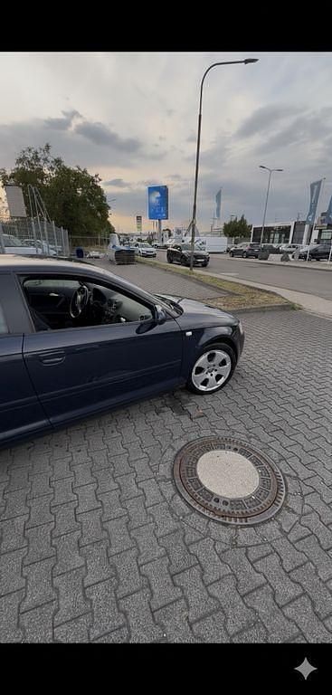 Gebraucht Audi A3 Ambition 102 PS (75 kW) 2005 Blau Kleinwagen