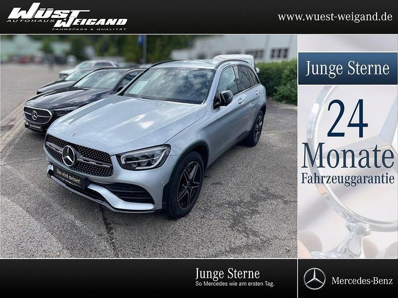 Silber Gebraucht 2022 Mercedes GLC300 AMG SUV | 49.490 € (Teuer) - Bild 1/4
