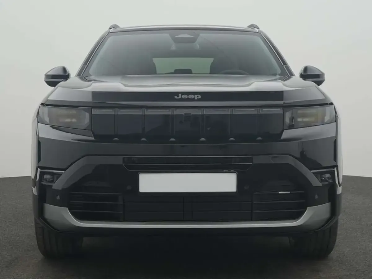 Uusi Jeep Compass 145 HP (106 kW) 2026 Musta Katumaasturi
