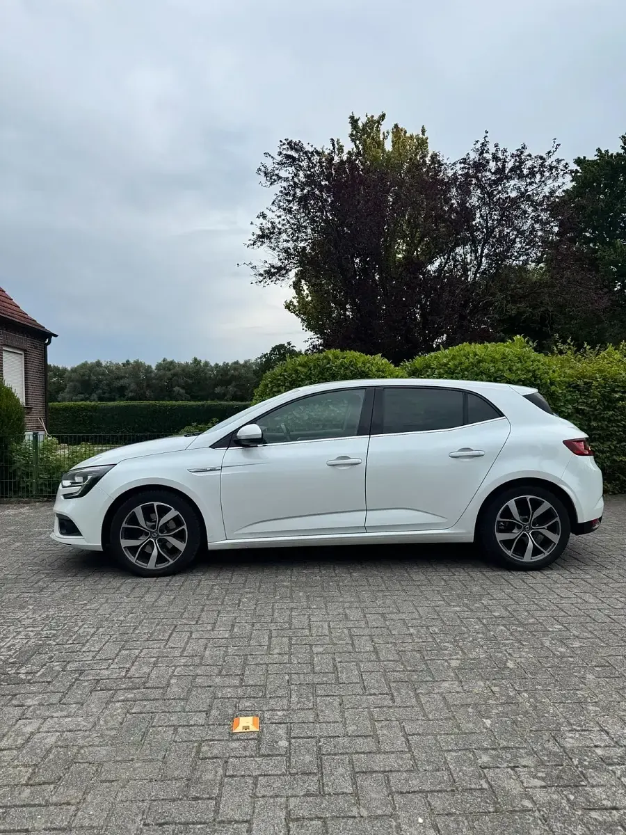 Gebraucht Renault Mégane III Bose Edition 130 PS (95 kW) 2016 Limousine