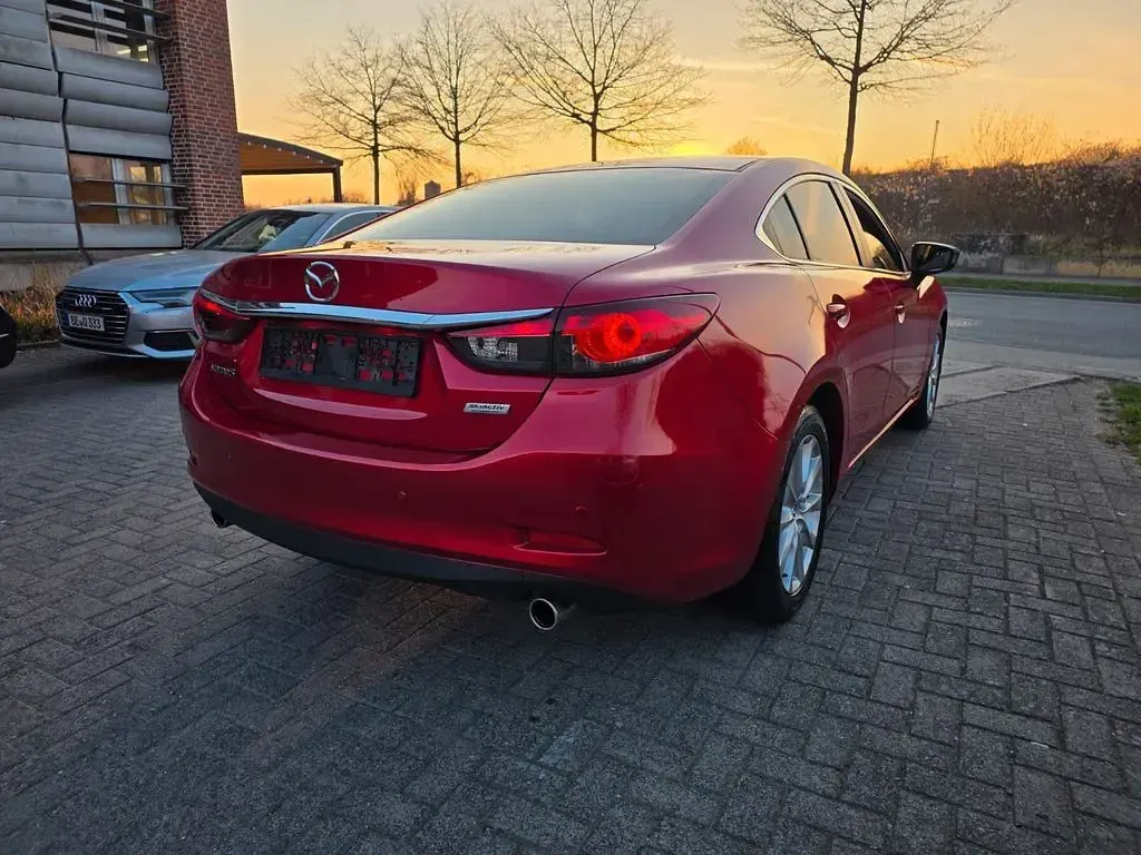 Gebraucht Mazda 6 Center-Line 150 PS (110 kW) 2013 Rot Limousine