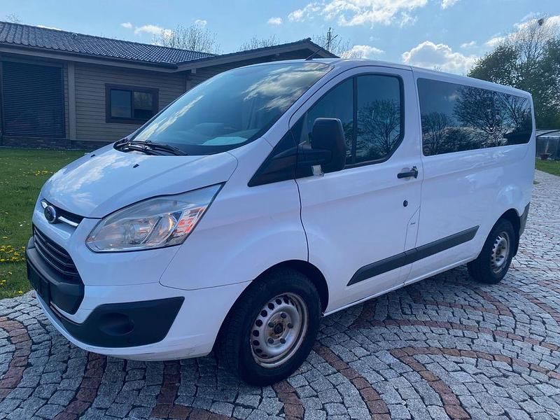 Second-hand Ford Transit Trend 105 CP (77 kW) 2017 Alb Break