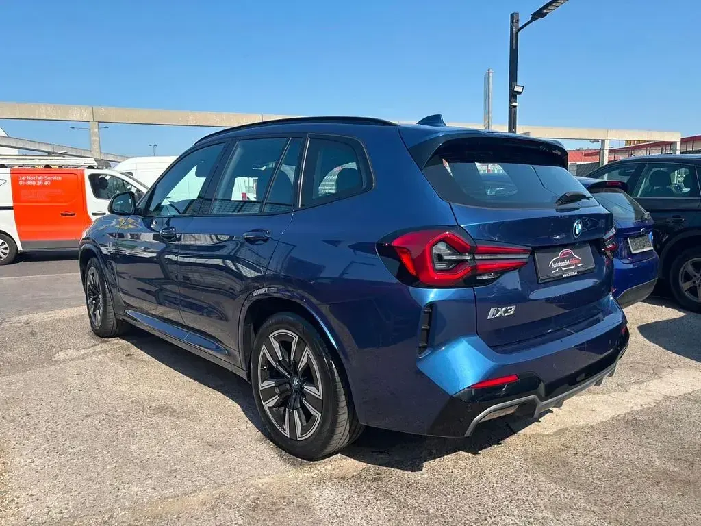 Gebraucht BMW iX3 M Sport 210 kW (286 PS) 2022 Blau SUV