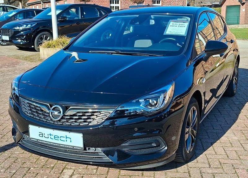 Gebraucht Opel Astra Design & Tech 131 PS (96 kW) 2021 Schwarz Limousine