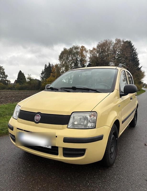 Gelb Gebraucht 2011 Fiat Panda Kleinwagen | 1.999 € (Guter Preis) - Bild 1/4