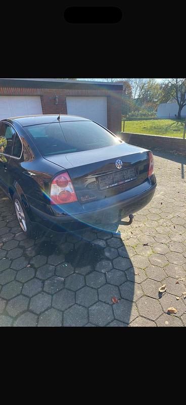 Gebraucht VW Passat 115 PS (84 kW) 2004 Limousine