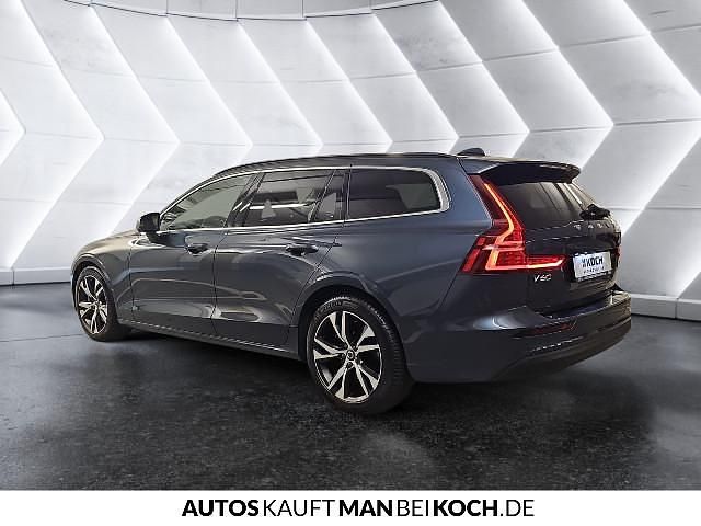 Gebraucht Volvo V60 120 PS (88 kW) 2024 Kombi