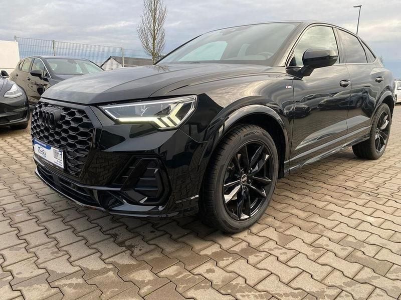 Schwarz Gebraucht 2022 Audi Q3 Sportback S-Line SUV | 32.900 € (Guter Preis) - Bild 1/4