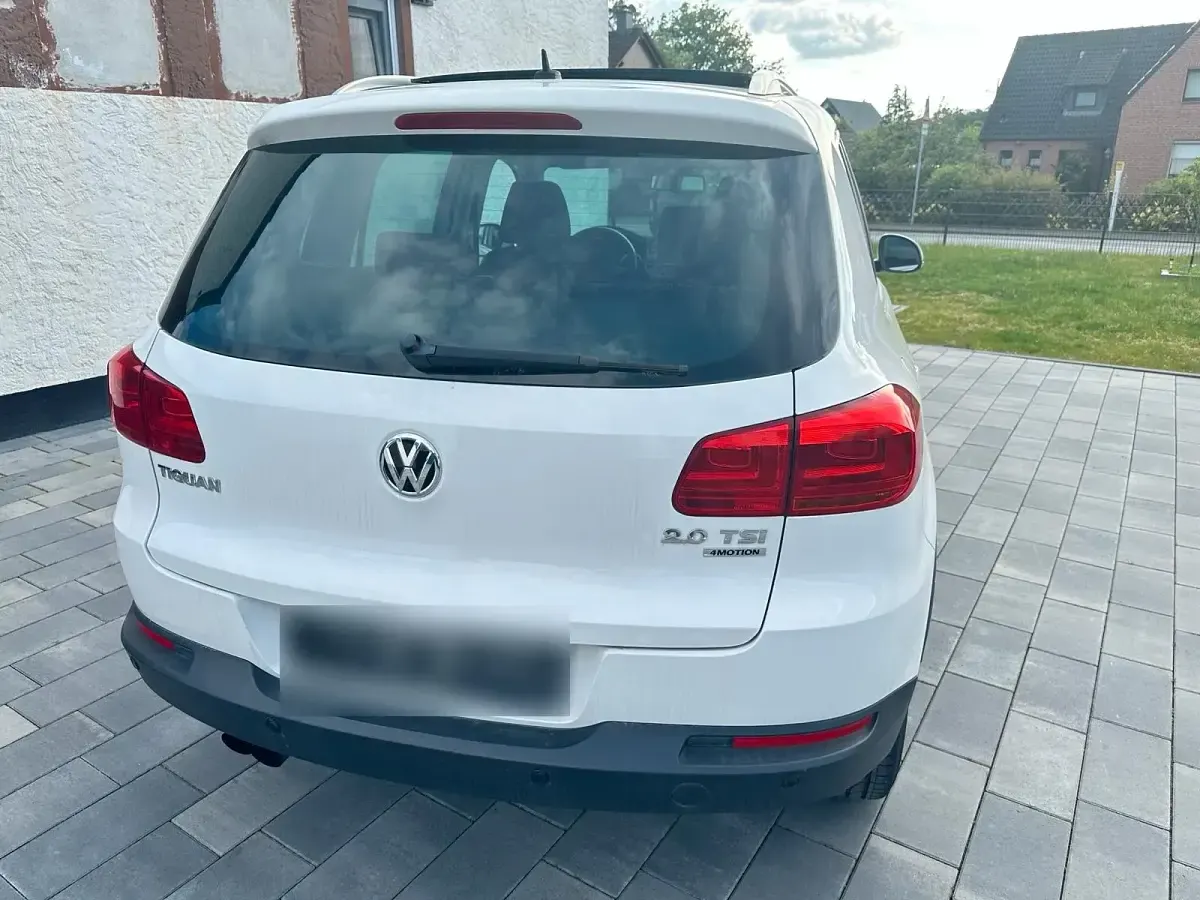 Gebraucht VW Tiguan 180 PS (132 kW) 2011 Weiß SUV