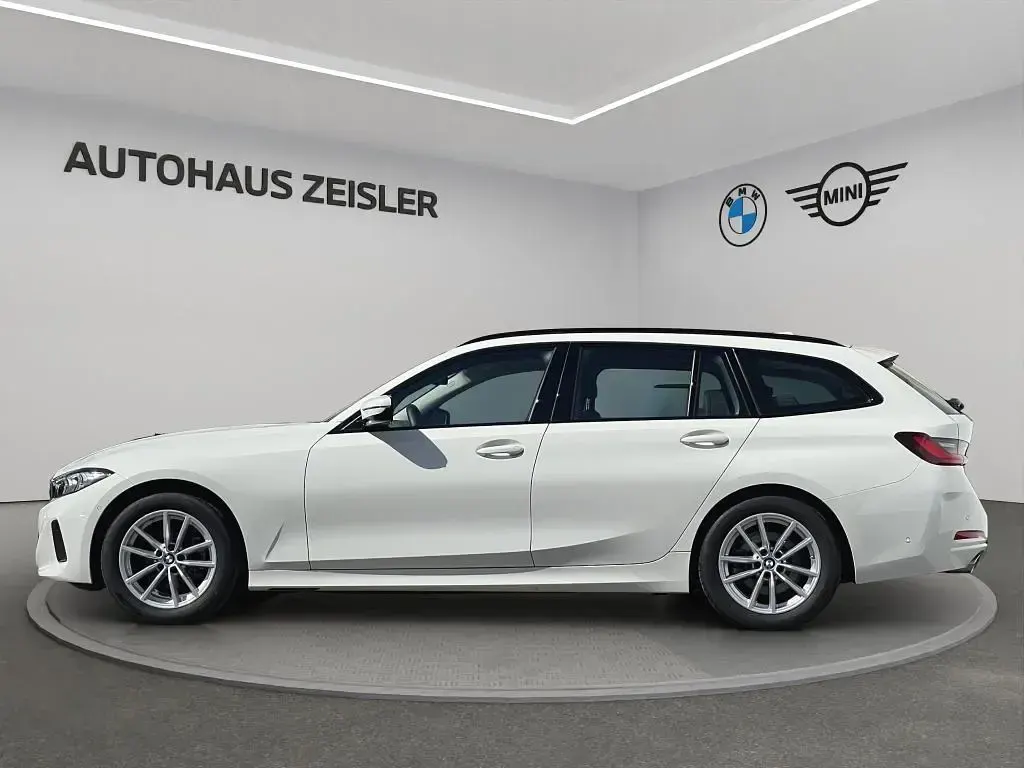 Gebraucht BMW 318 Comfort Edition 156 PS (114 kW) 2025 Alpinweiß uni Kombi