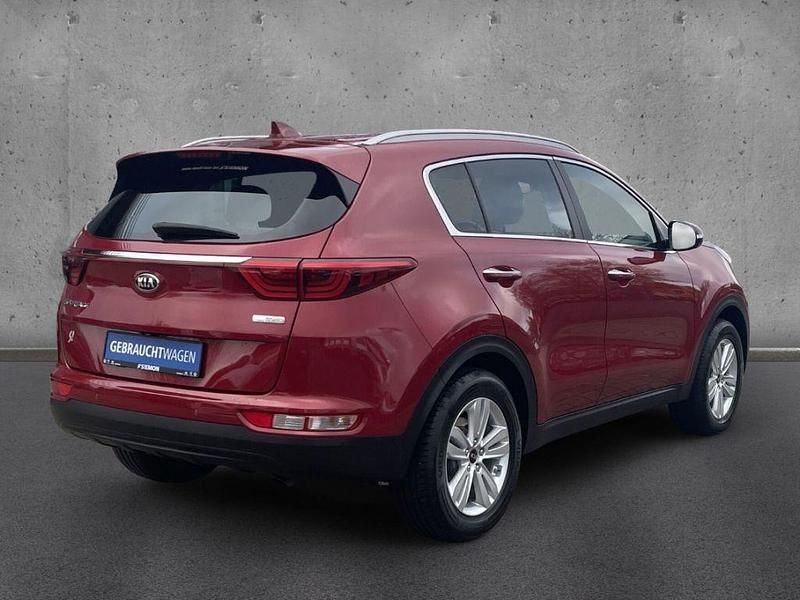 Gebraucht Kia Sportage Spirit 132 PS (97 kW) 2016 Rot SUV