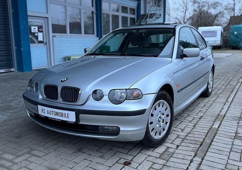 Silber Gebraucht 2004 BMW 318 Compact Sport Line Kleinwagen | 2.890 € (Fairer Preis) - Bild 1/4