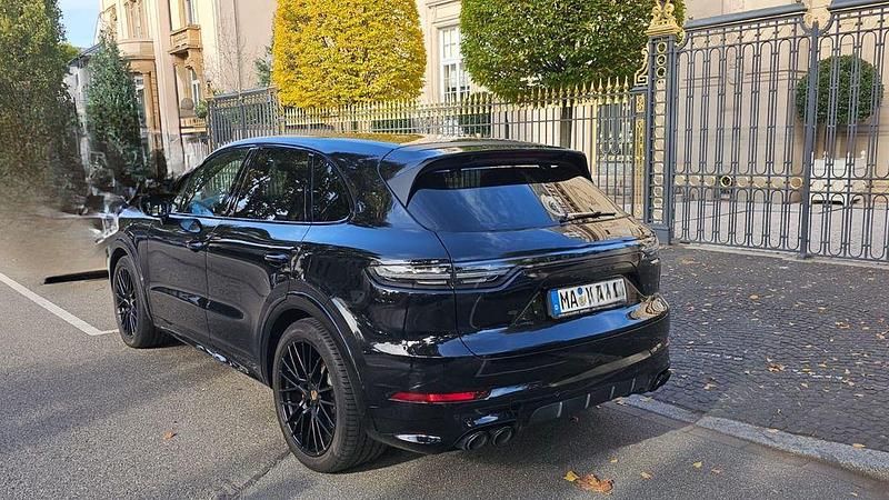 Gebraucht Porsche Cayenne 460 PS (338 kW) 2021 Schwarz SUV