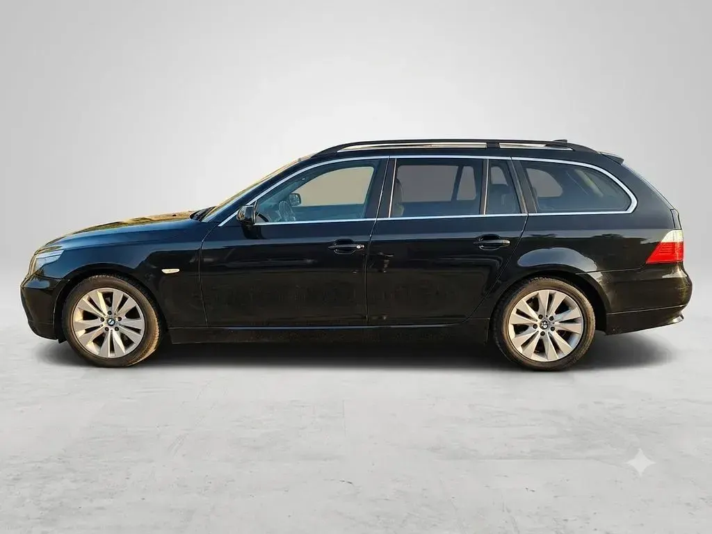 Gebraucht BMW 520 177 PS (130 kW) 2007 Schwarz Kombi