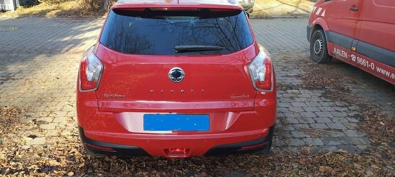 Gebraucht Ssangyong (KGM) Tivoli Quartz 130 PS (95 kW) 2017 Rot SUV
