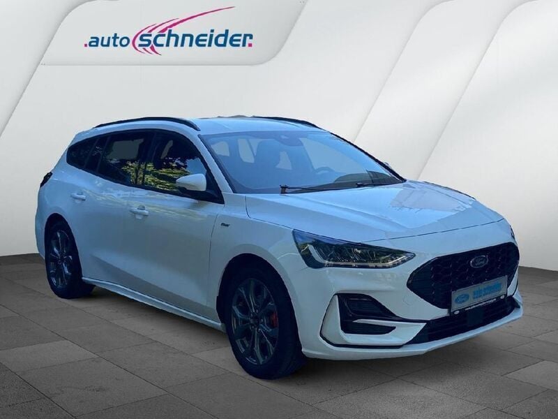 Gebraucht Ford Focus ST-Line 125 PS (91 kW) 2022 Frostweiß Kombi