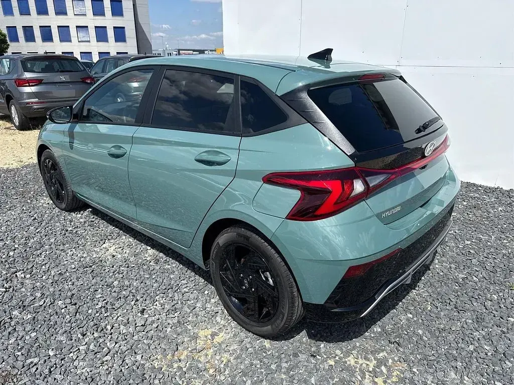 Neu Hyundai i20 Style 90 PS (66 kW) 2026 Grün Kleinwagen