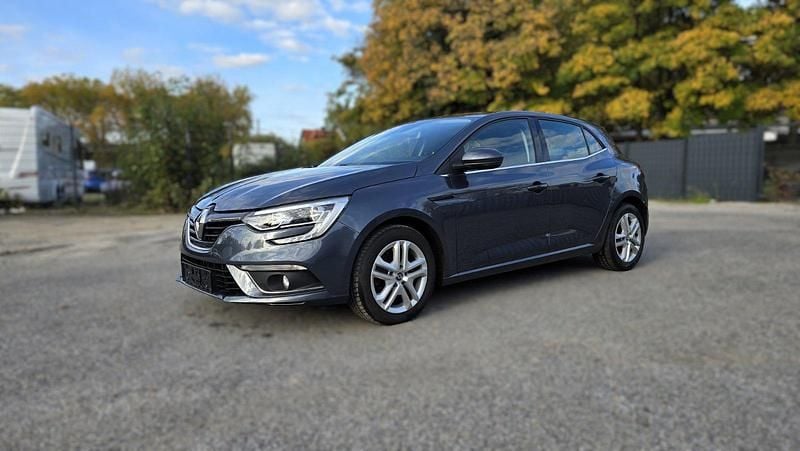 Grau Gebraucht 2016 Renault Mégane IV Experience Limousine | 7.800 € (Fairer Preis) - Bild 1/4