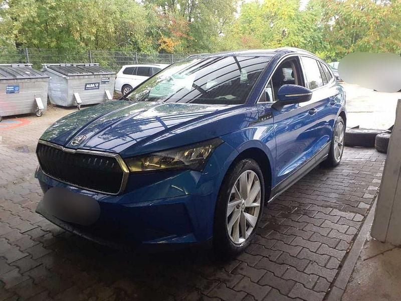 Blau Gebraucht 2021 Skoda Enyaq iV Loft SUV | 25.990 € (Guter Preis) - Bild 1/4