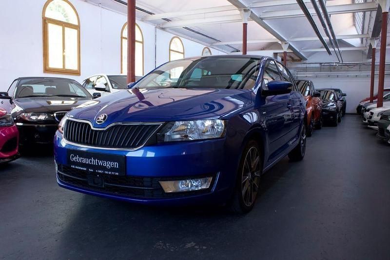 Blau Gebraucht 2017 Skoda Rapid Limousine | 10.990 € (Guter Preis) - Bild 1/4