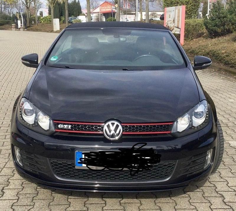 Gebraucht VW Golf Cabriolet GTI 211 PS (155 kW) 2013 Schwarz Cabrio