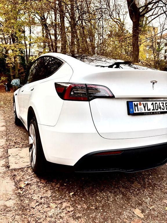 Occasion Tesla Model Y Performance 377 kW (513 ch) 2022 Blanc SUV