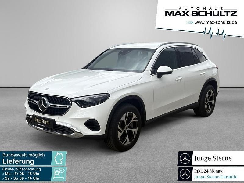 Weiß Gebraucht 2024 Mercedes GLC300e SUV | 54.980 € (Superpreis) - Bild 1/4