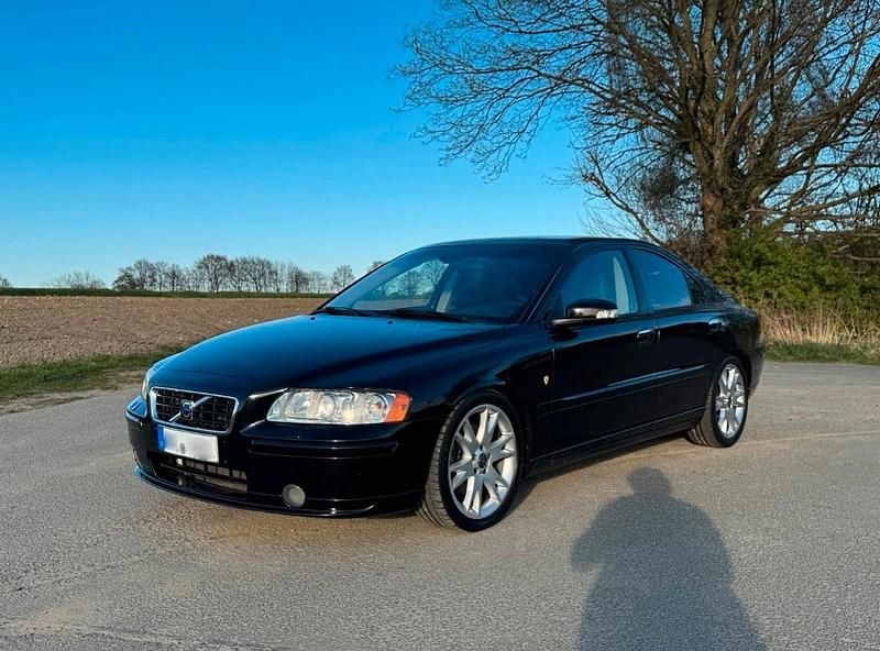Schwarz Gebraucht 2008 Volvo S60 Limousine | 10.500 € - Bild 1/4