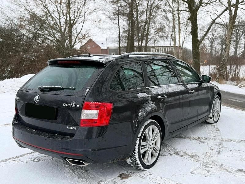 Gebraucht Skoda Octavia vRS 184 PS (135 kW) 2014 Schwarz Kleinwagen