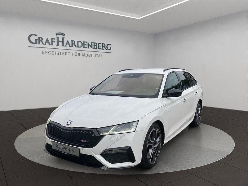 Weiß Gebraucht 2021 Skoda Octavia RS Kombi | 26.490 € (Fairer Preis) - Bild 1/4