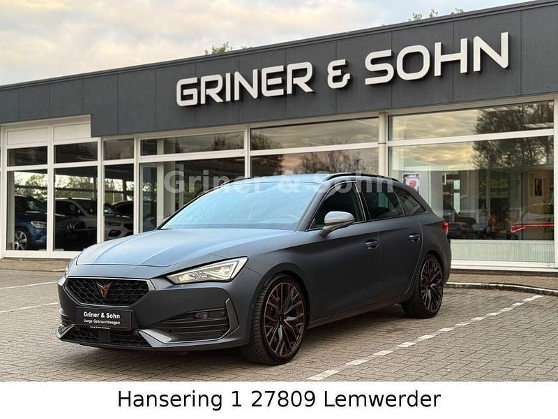 Grau Gebraucht 2024 Cupra Leon VZ1 Limousine | 31.450 € (Superpreis) - Bild 1/4