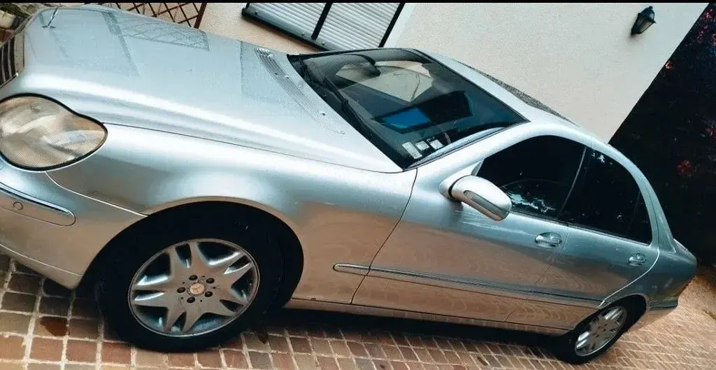 Gebraucht Mercedes S400 250 PS (183 kW) 2001 Silber Limousine
