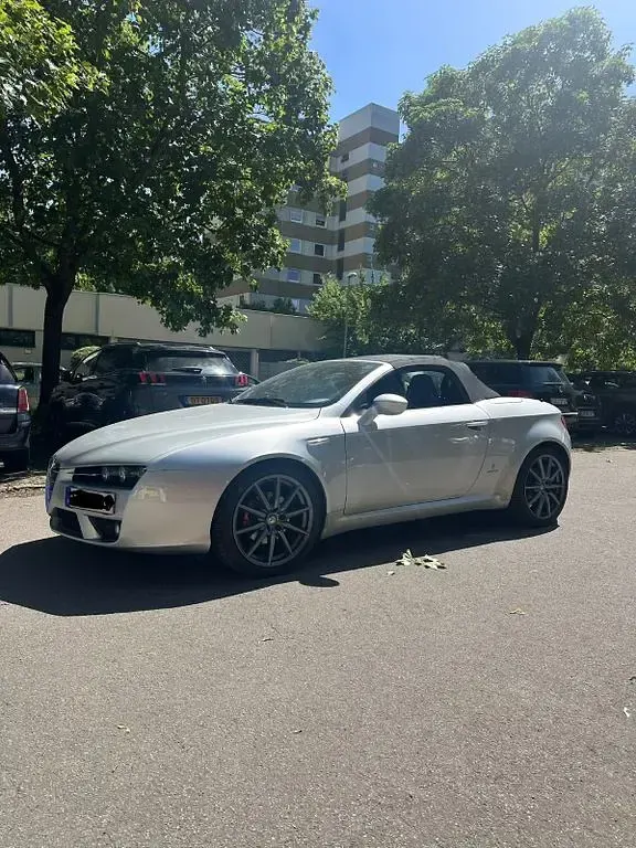 Gebraucht Alfa Romeo Spider 185 PS (136 kW) 2007 Silber Cabrio