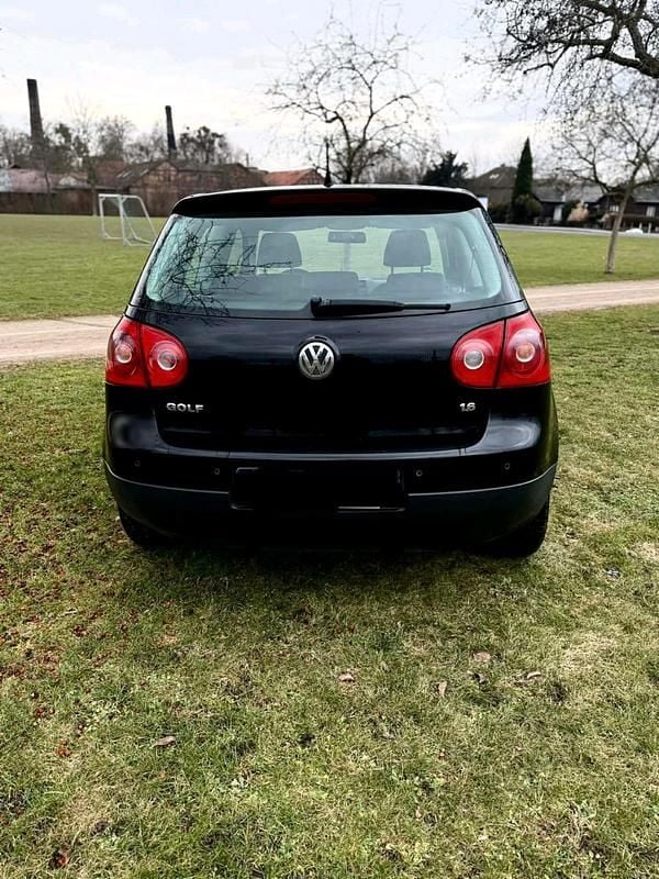 Gebraucht VW Golf V 101 PS (74 kW) 2007 Schwarz Kleinwagen