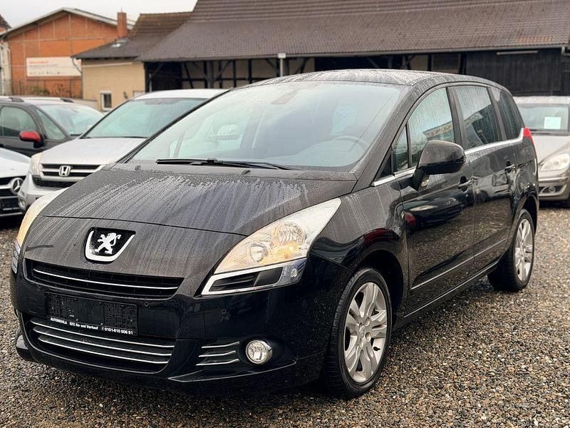 Gebraucht Peugeot 5008 Premium 156 PS (114 kW) 2010 Schwarz Van / Kleinbus