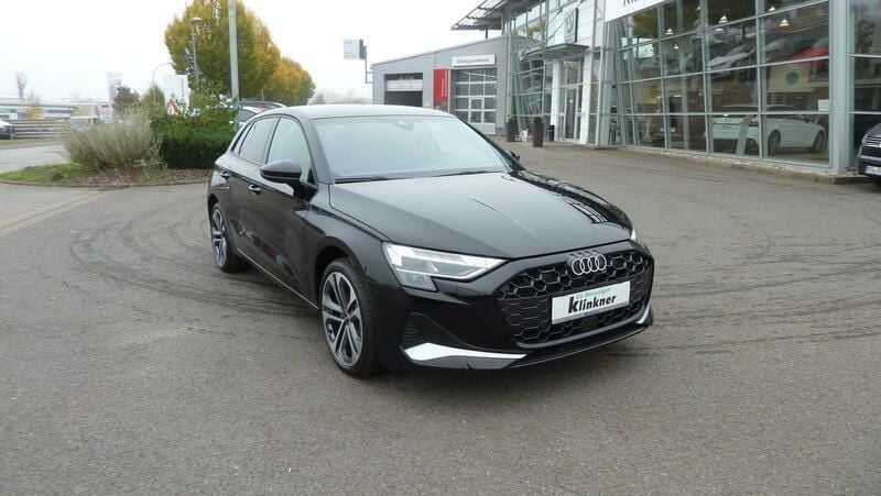 Gebraucht Audi A3 Advanced 150 PS (110 kW) 2024 Schwarz Limousine